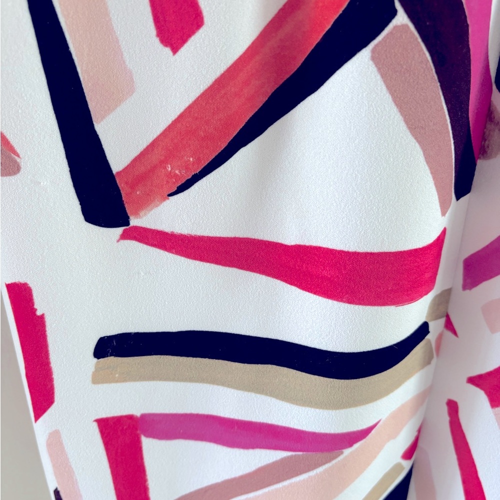 Joseph Ribkoff lined Multicolor Abstract Print Dress! Size 4. Preloved. - Picture 11 of 11
